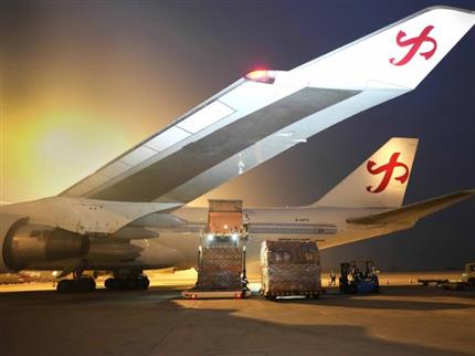 61.1萬(wàn)噸！鄭州機(jī)場(chǎng)貨運(yùn)量已超去年 “雙貨航”支撐鄭州樞紐貨運(yùn)再突破